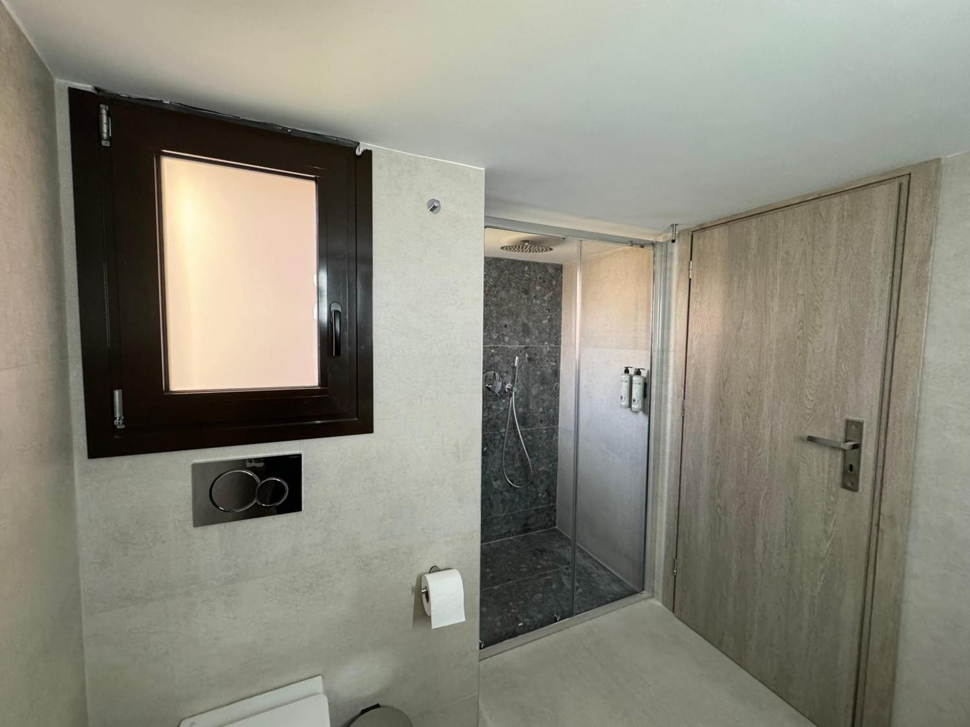 Spacious Apartment Near Monastiraki By Kozy Koala Athén Kültér fotó