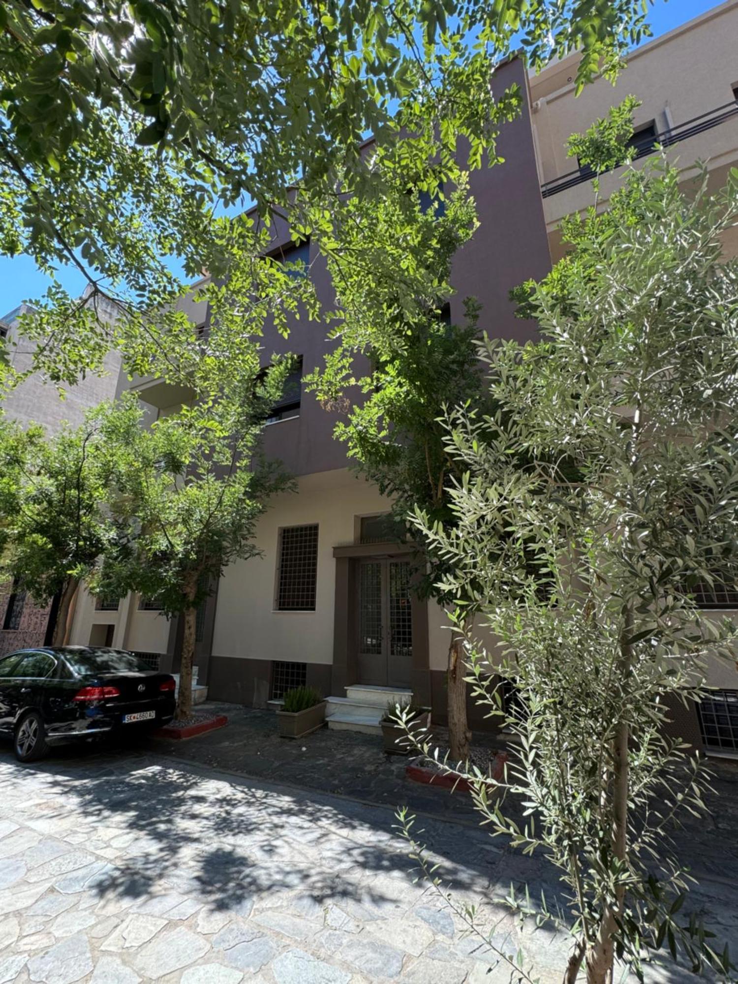 Spacious Apartment Near Monastiraki By Kozy Koala Athén Kültér fotó